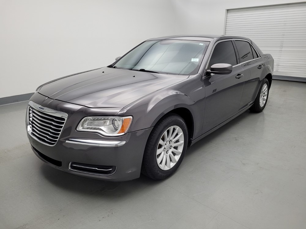 Used 2014 Chrysler 300 Driver Front Bumper