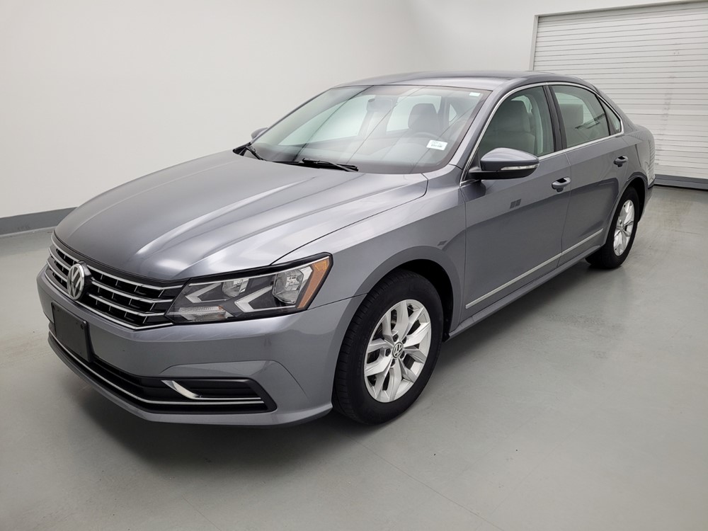 Used 2017 Volkswagen Passat Driver Front Bumper
