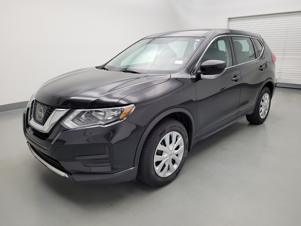 Used 2017 Nissan Rogue Driver Front Bumper