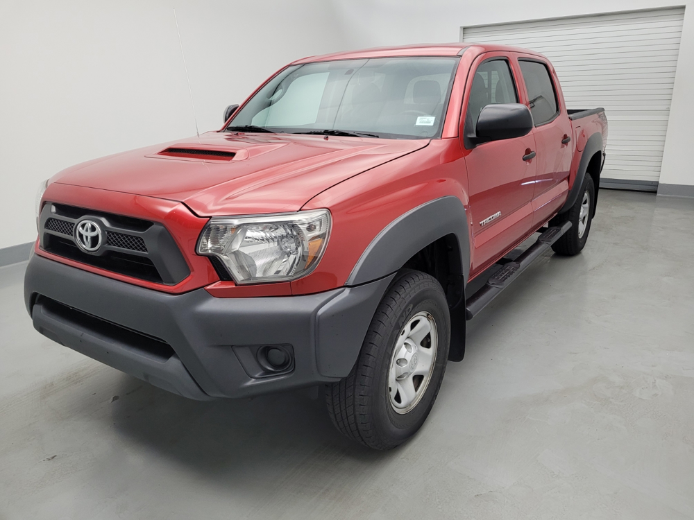 Used 2015 Toyota Tacoma Driver Front Bumper