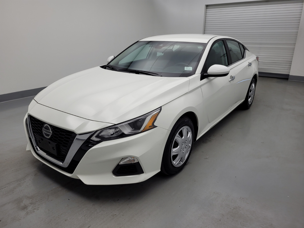 Used 2021 Nissan Altima Driver Front Bumper