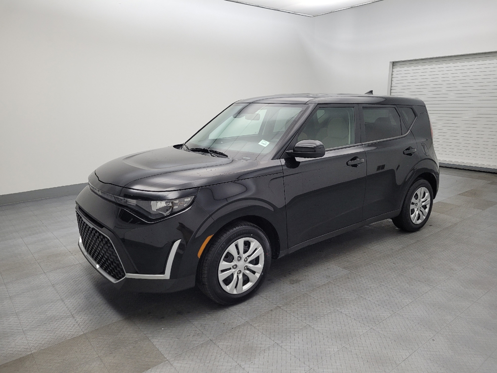 2023 Kia Soul LX photo 2