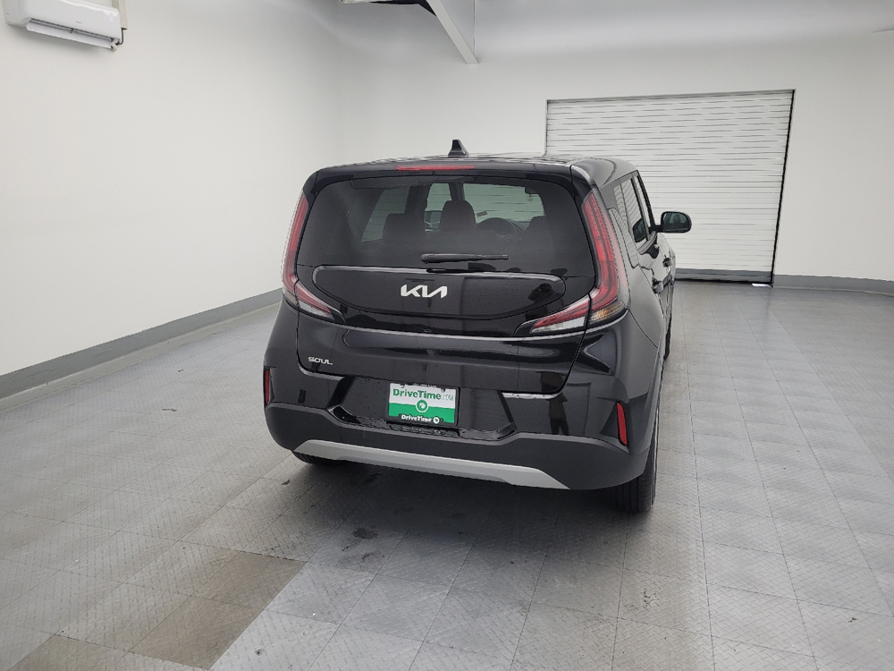 2023 Kia Soul LX photo 6