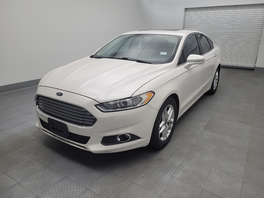 2013 Ford Fusion SE's photo