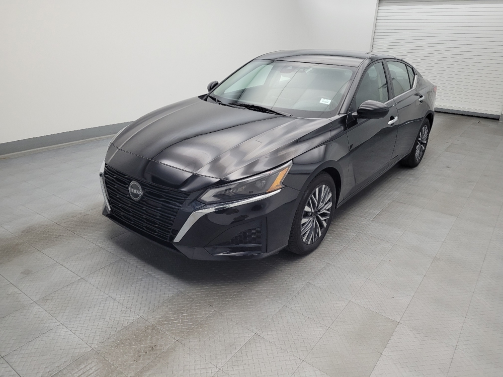 2023 Nissan Altima SV