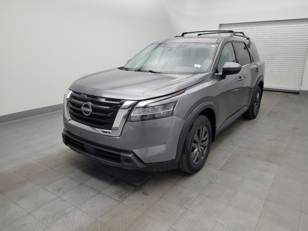 2022 Nissan Pathfinder SV's photo