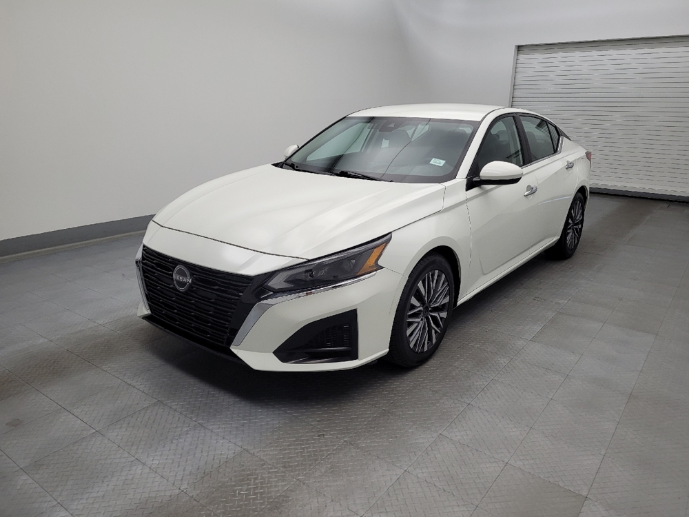 2023 Nissan Altima SV