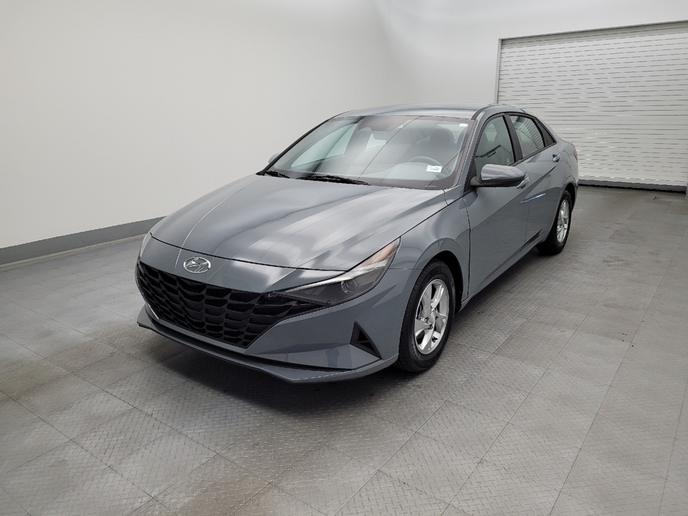 2023 Hyundai Elantra SE