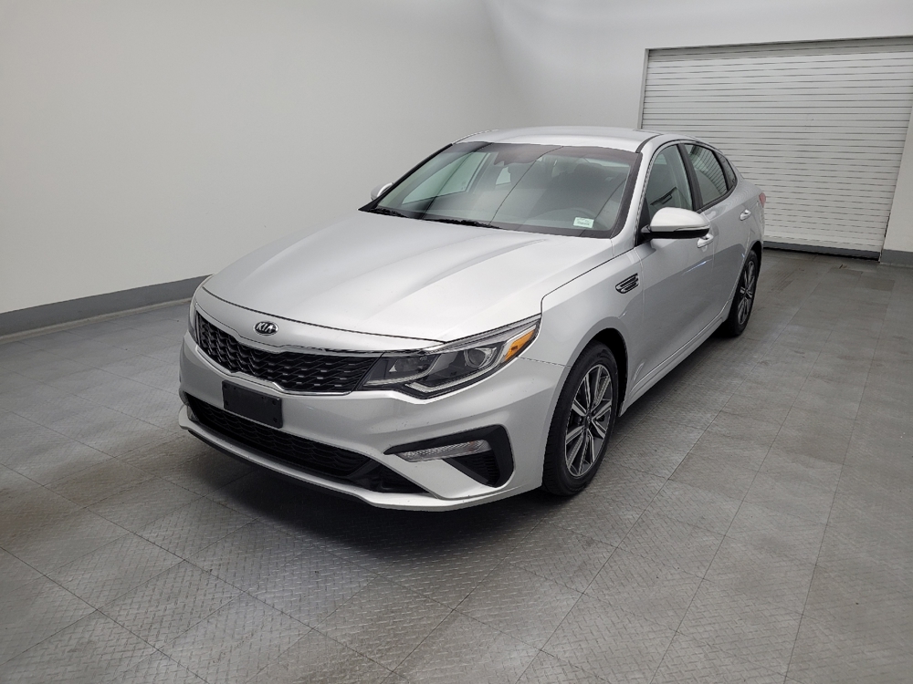 2019 Kia Optima LX's photo