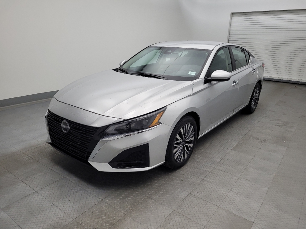 2023 Nissan Altima SV