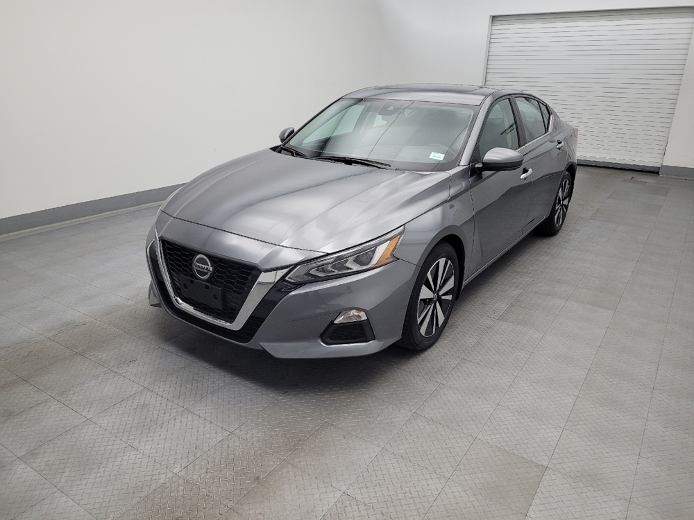 2022 Nissan Altima SV