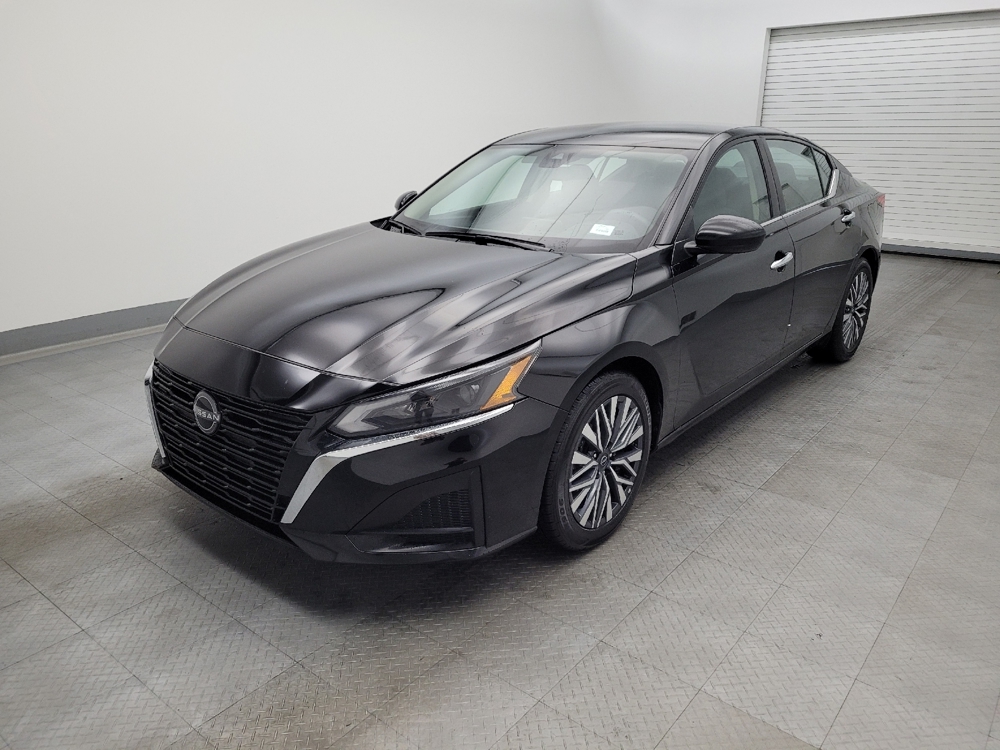 2023 Nissan Altima SV