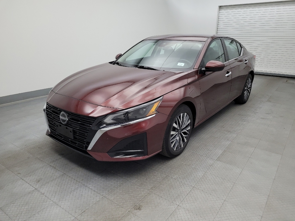 2023 Nissan Altima SV