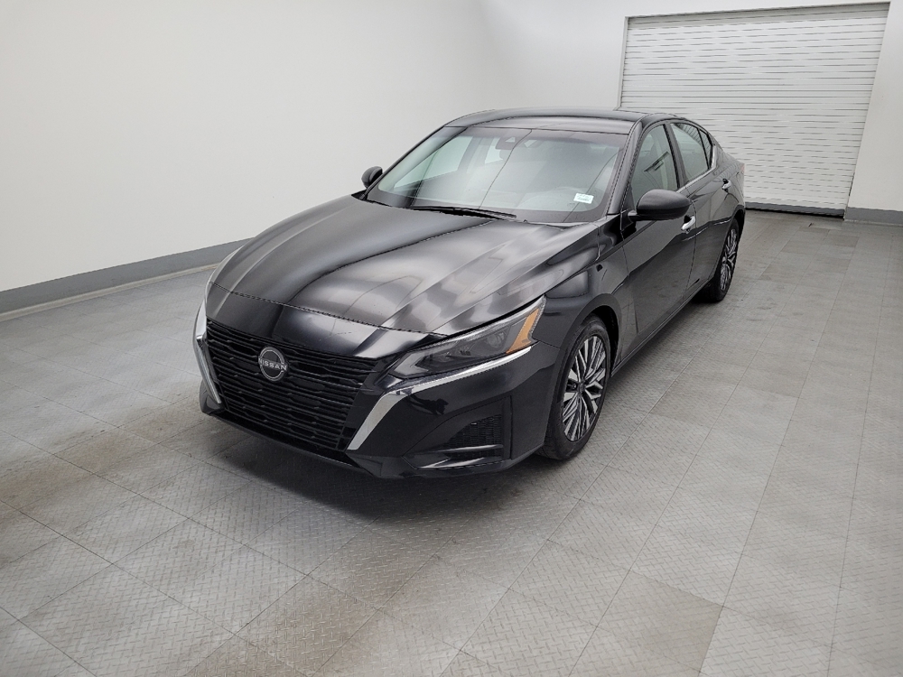 2024 Nissan Altima SV's photo