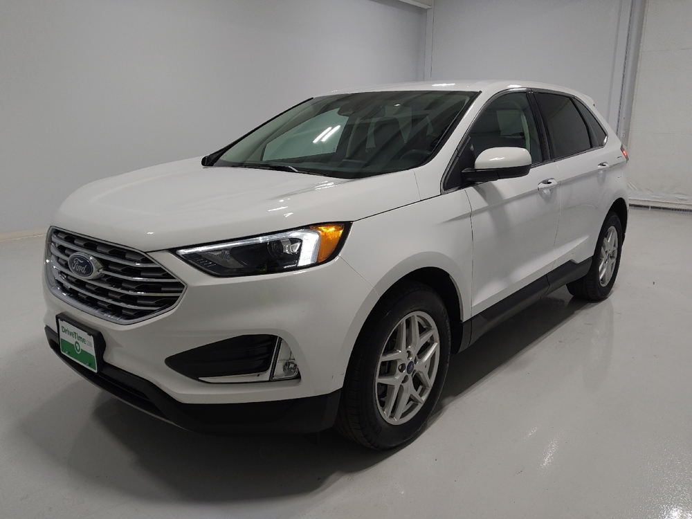 2022 Ford Edge SEL's photo