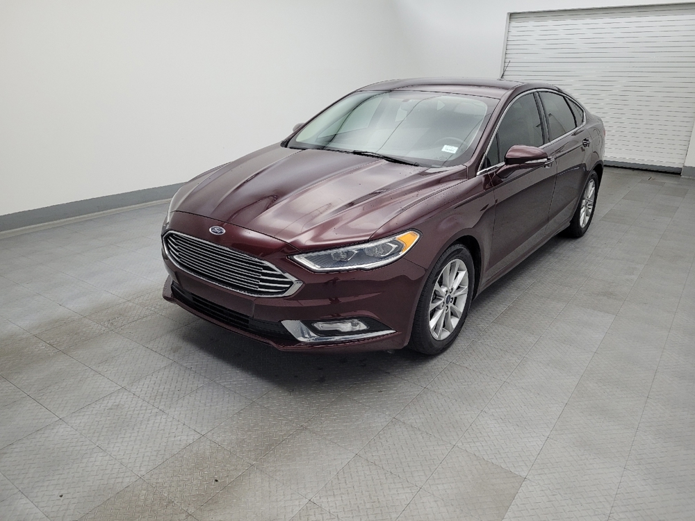 2017 Ford Fusion SE's photo