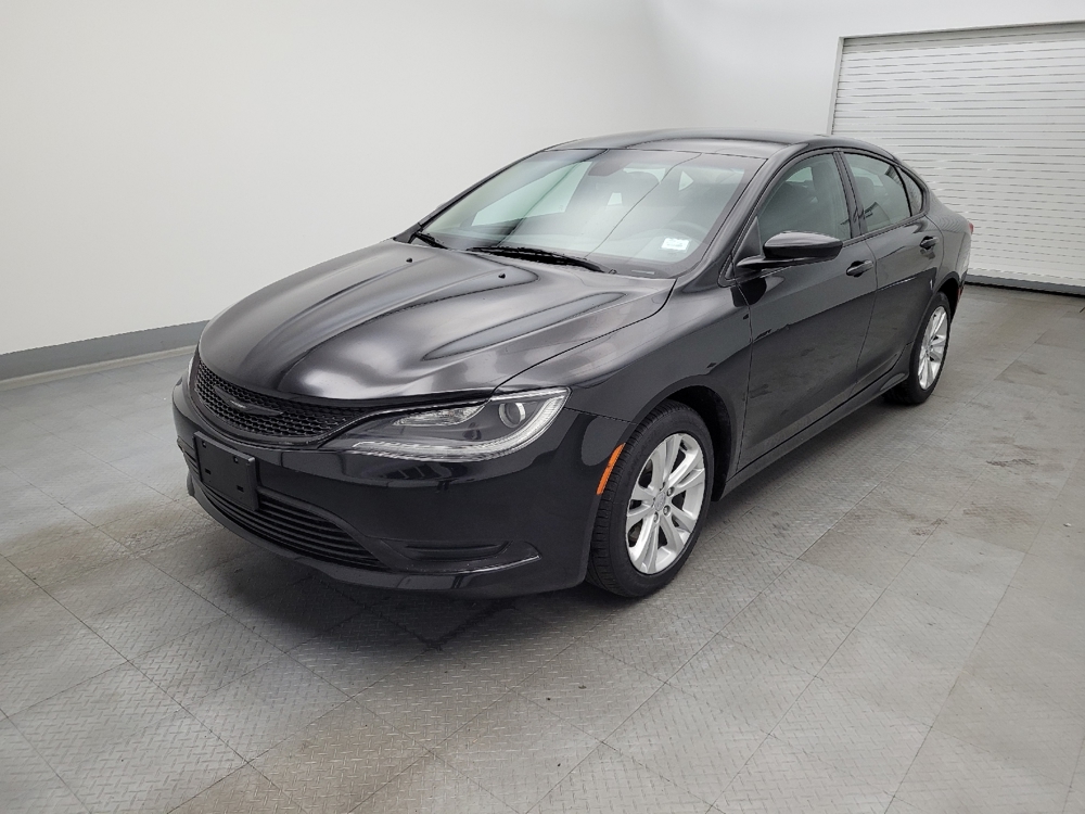 2016 Chrysler 200 Limited's photo