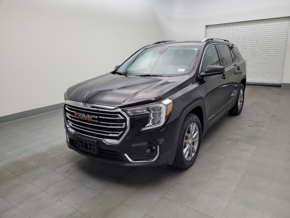 2024 GMC Terrain SLT's photo