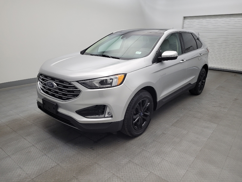 2019 Ford Edge SEL's photo