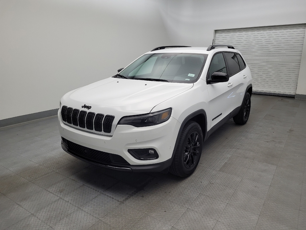 2023 Jeep Cherokee Altitude Lux's photo
