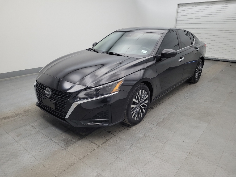 2023 Nissan Altima SV