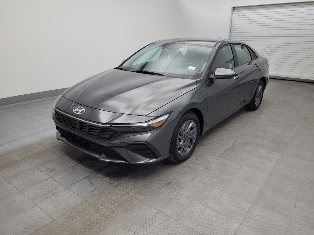 2024 Hyundai Elantra SEL's photo