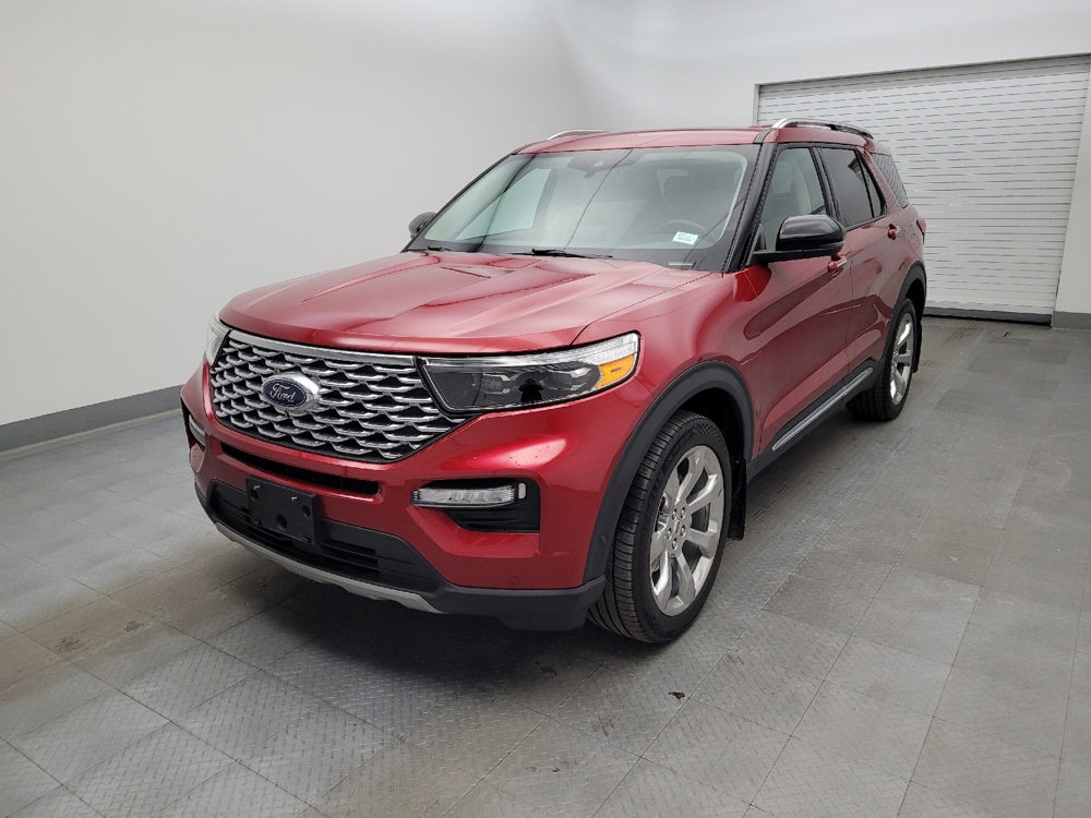 2020 Ford Explorer Platinum's photo