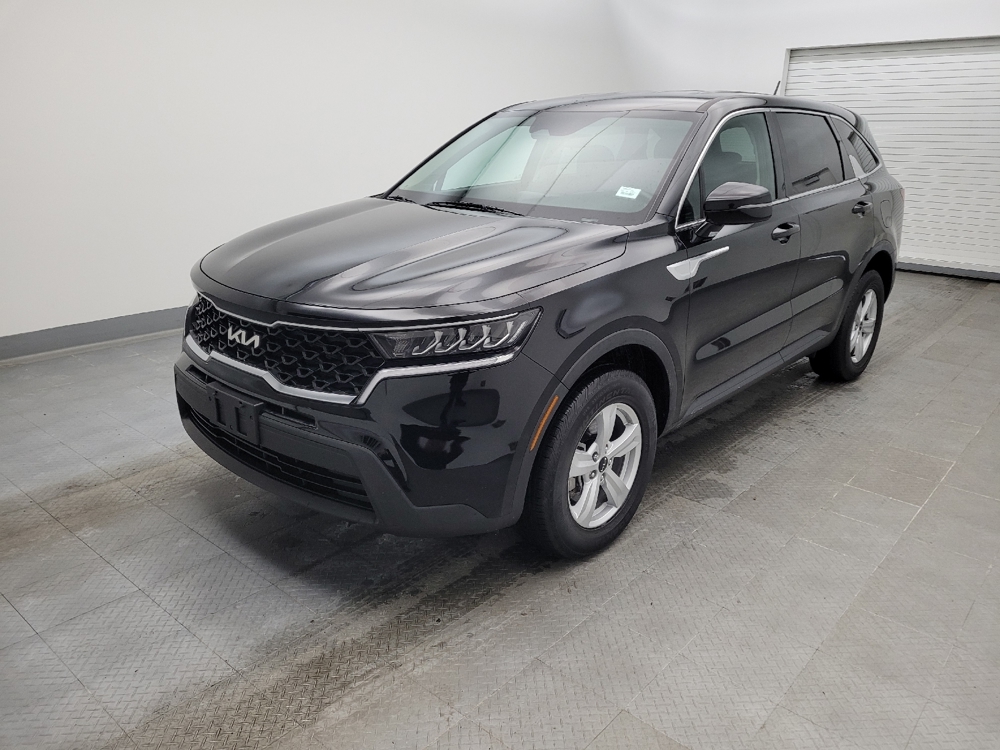 2022 Kia Sorento LX's photo