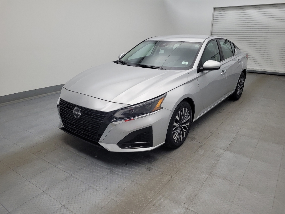 2023 Nissan Altima SV
