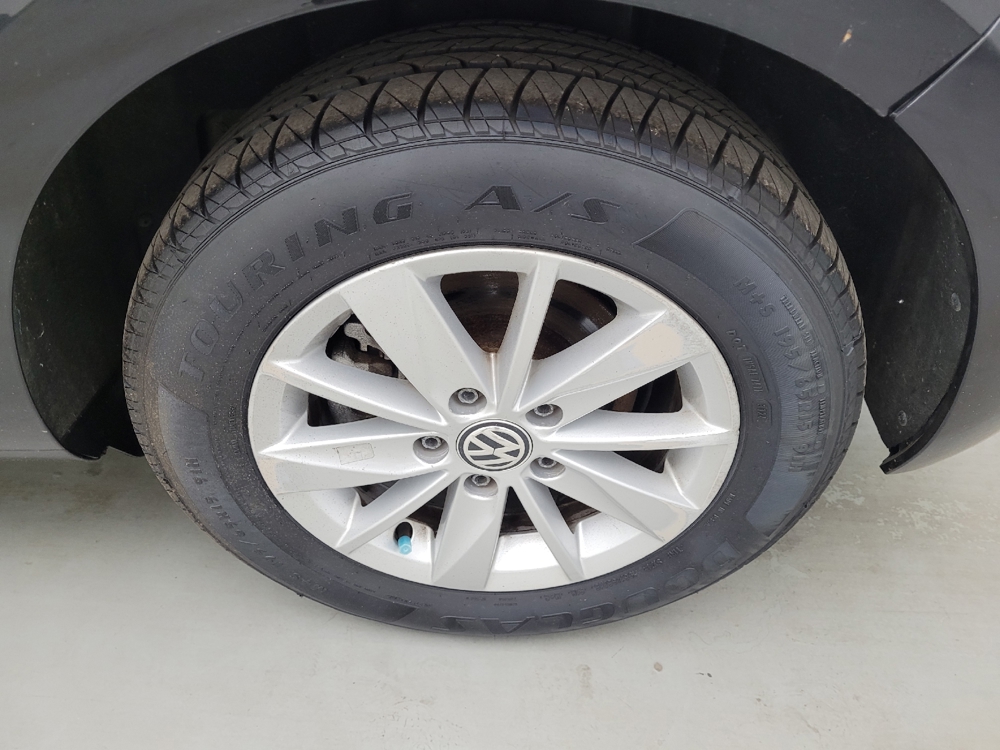 2019 Volkswagen Golf S - Photo 24