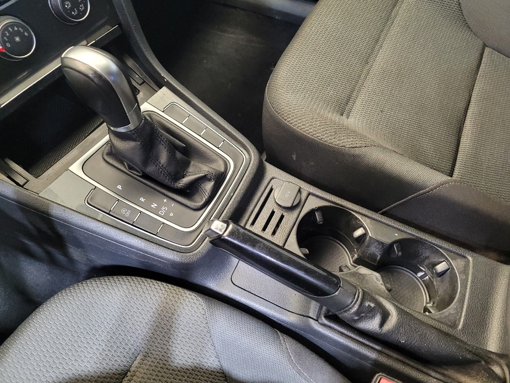 2019 Volkswagen Golf S - Photo 20