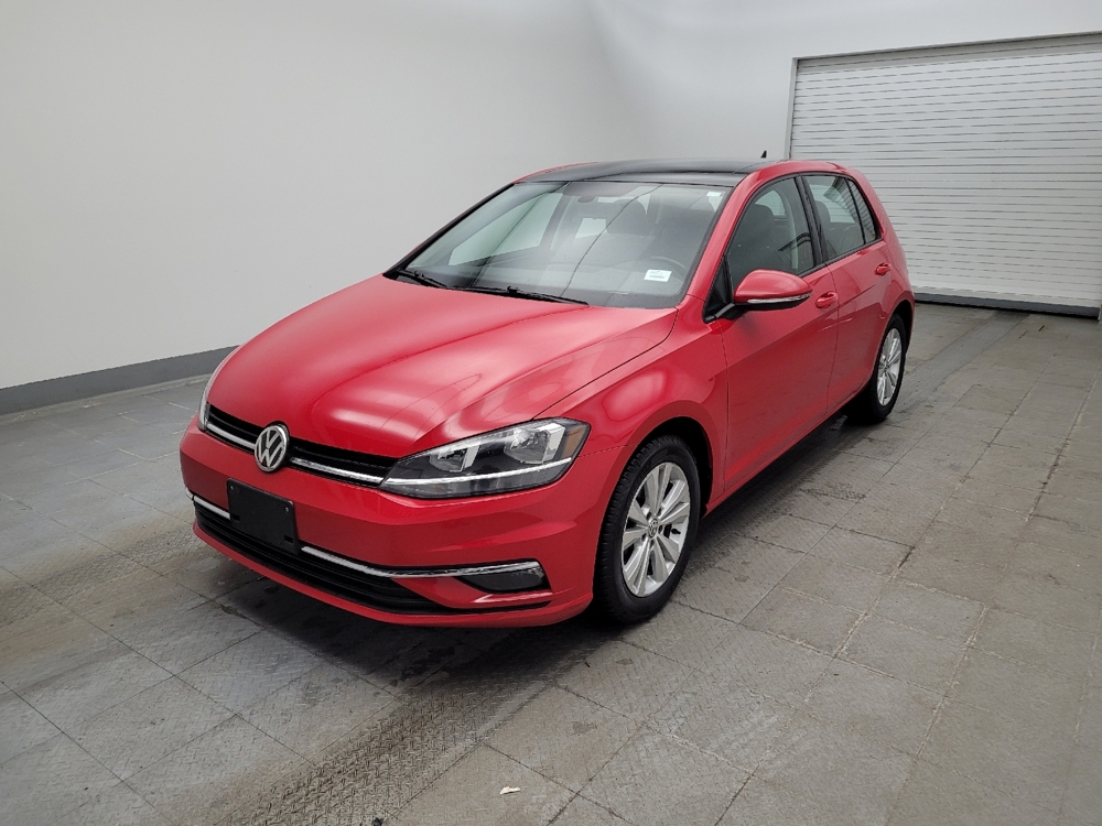 2019 Volkswagen Golf SE