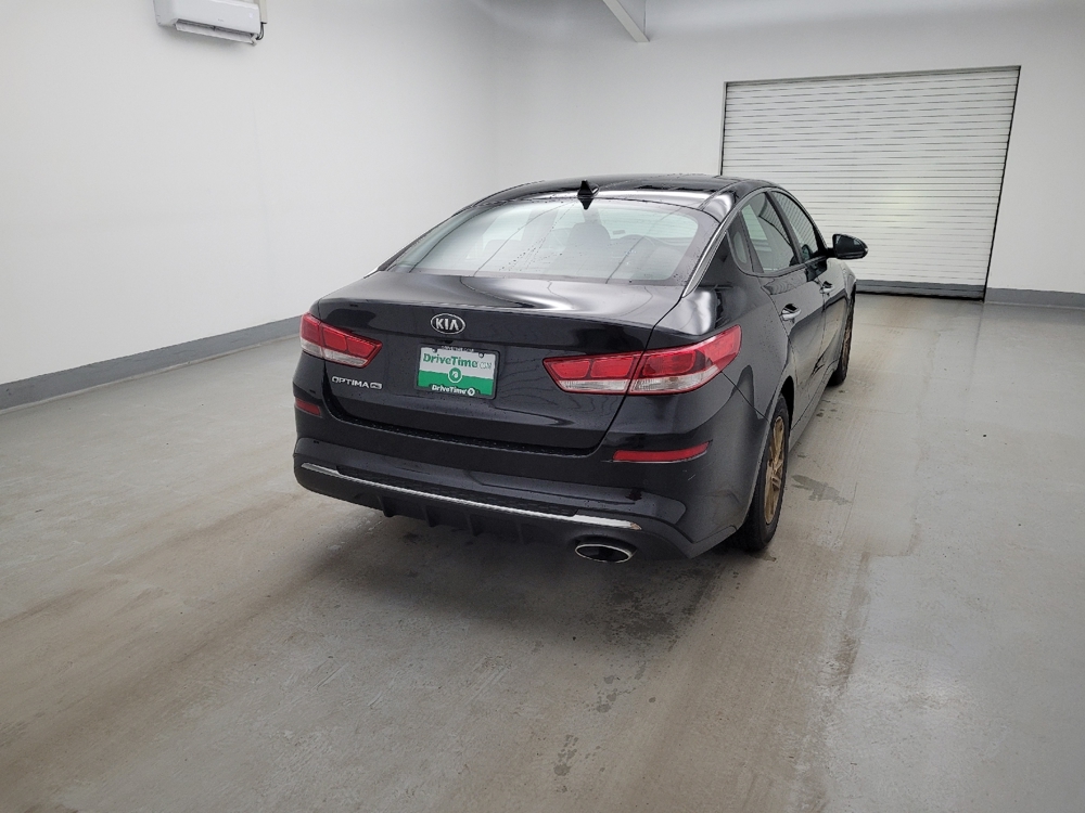 2019 Kia Optima LX - Photo 6