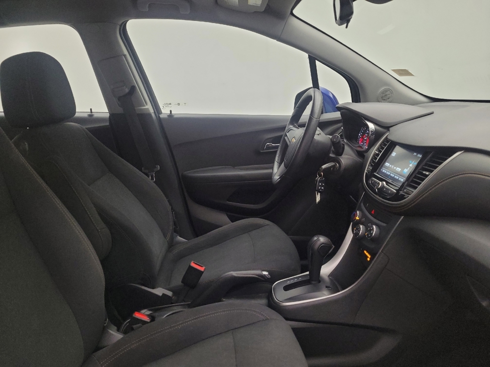 2017 Chevrolet Trax LS - Photo 16