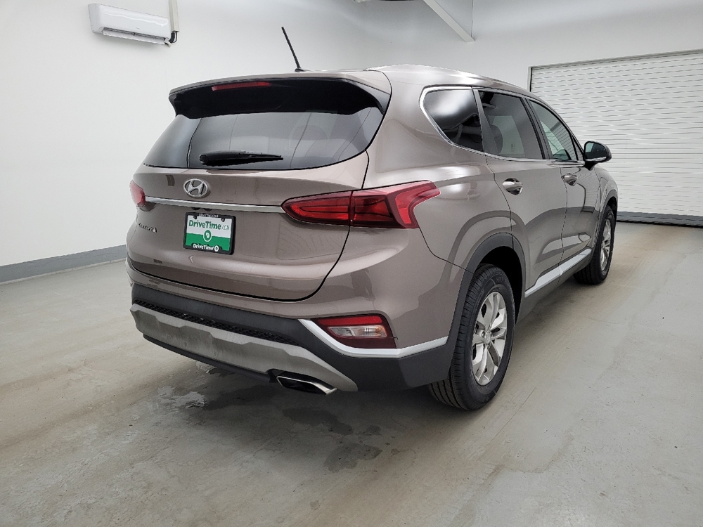 2019 Hyundai Santa Fe SE - Photo 7