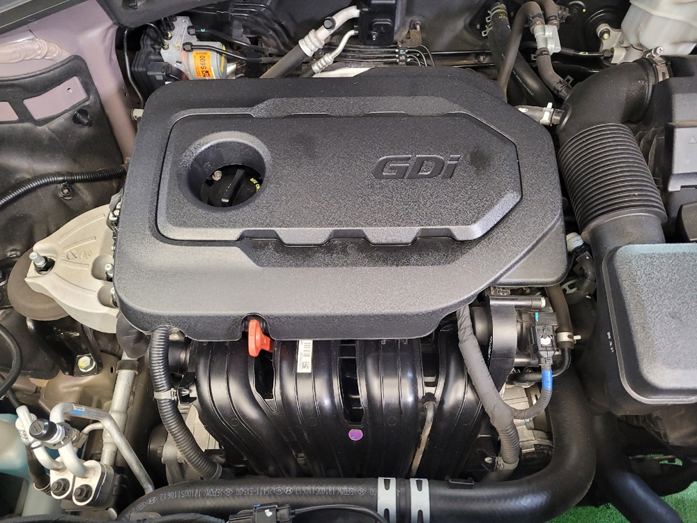 2019 Hyundai Santa Fe SE - Photo 23