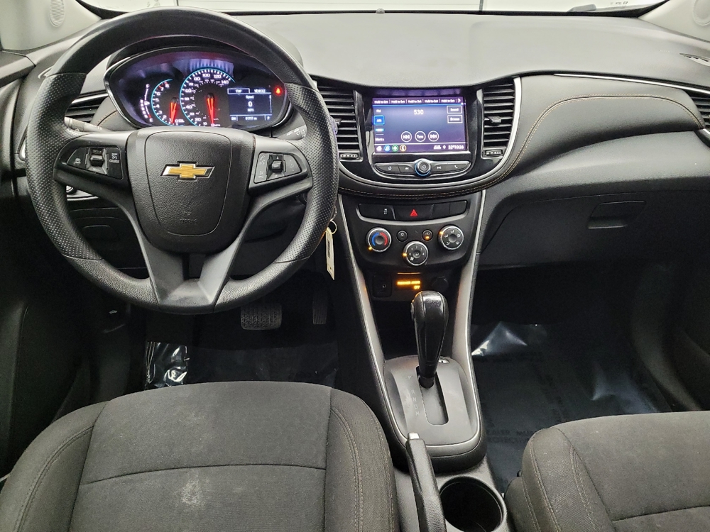 2021 Chevrolet Trax LS - Photo 17