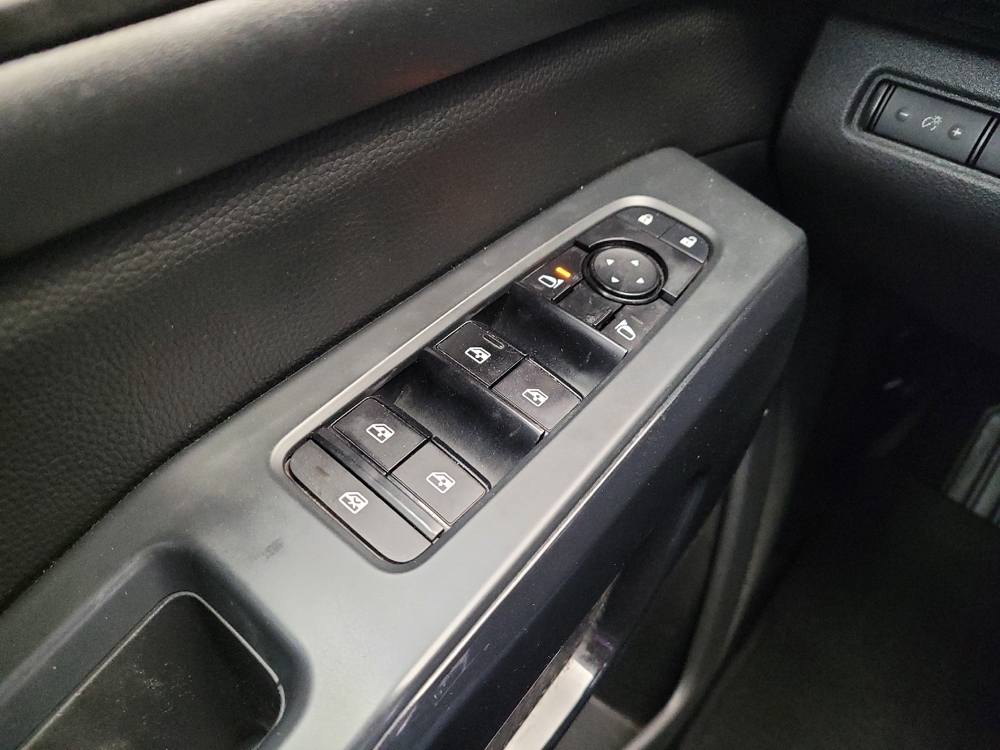 2023 Nissan Pathfinder SV - Photo 21