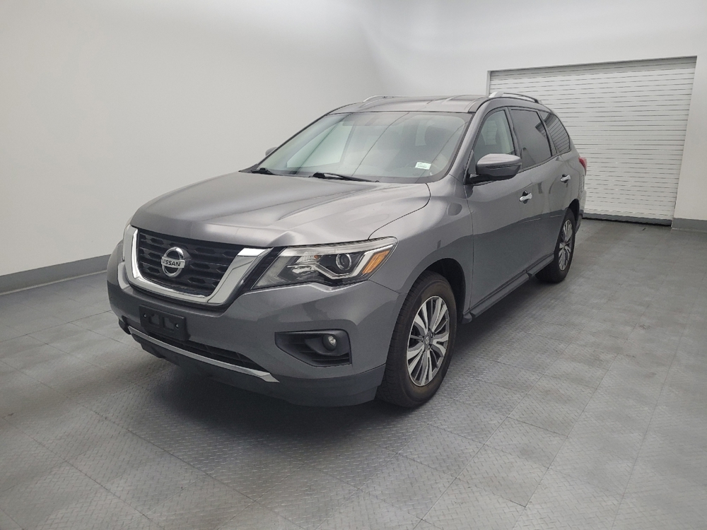 2020 Nissan Pathfinder SV