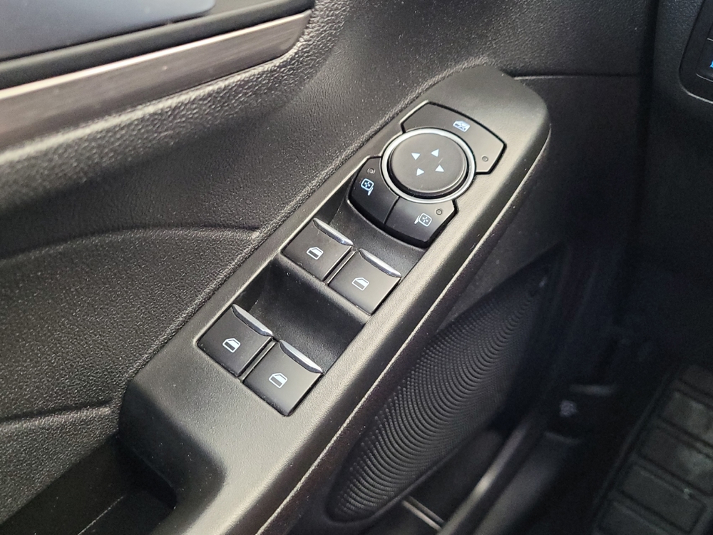 2022 Ford Escape Titanium - Photo 21