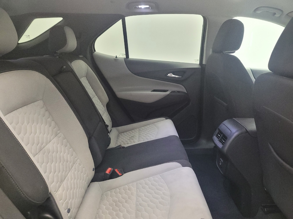 2021 Chevrolet Equinox LS - Photo 15