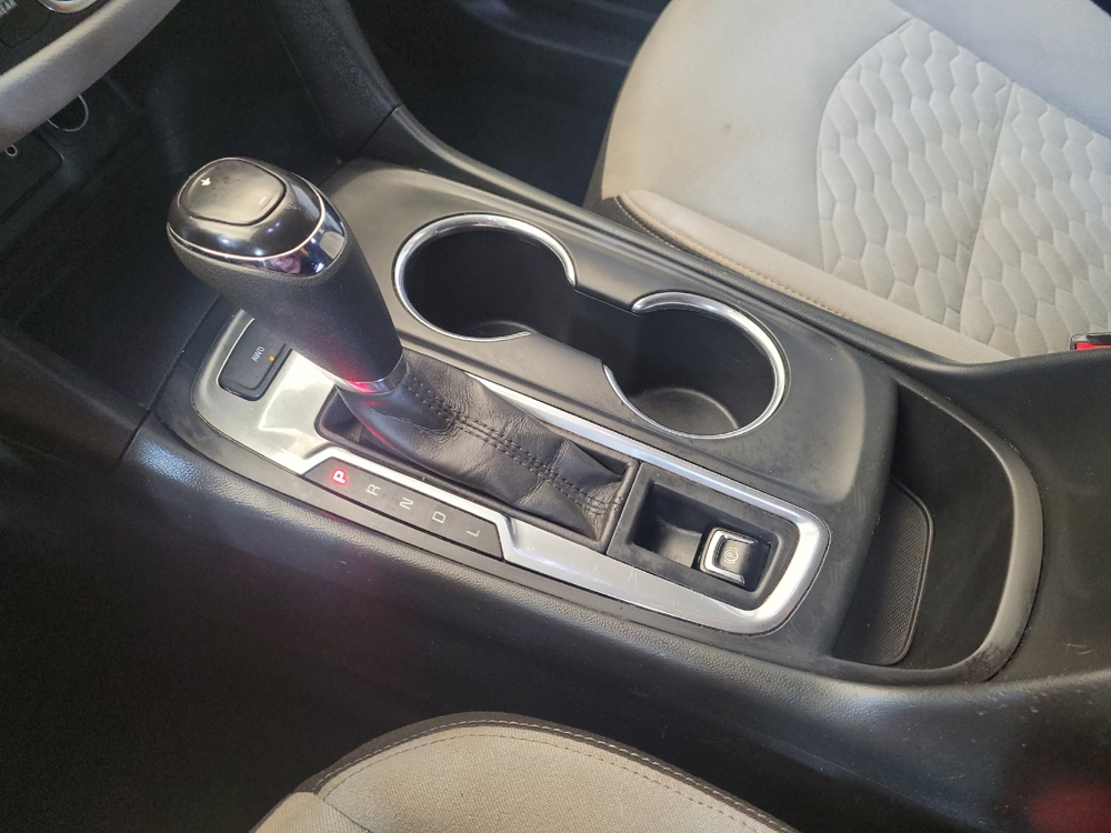 2021 Chevrolet Equinox LS - Photo 20