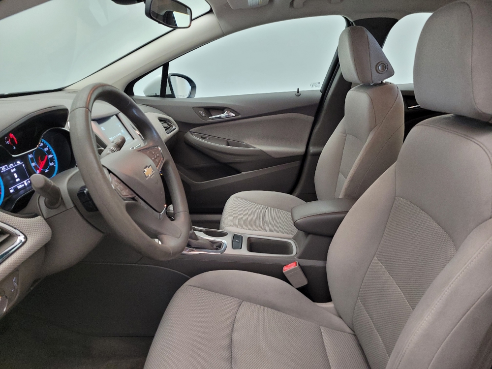 2018 Chevrolet Cruze LS - Photo 13