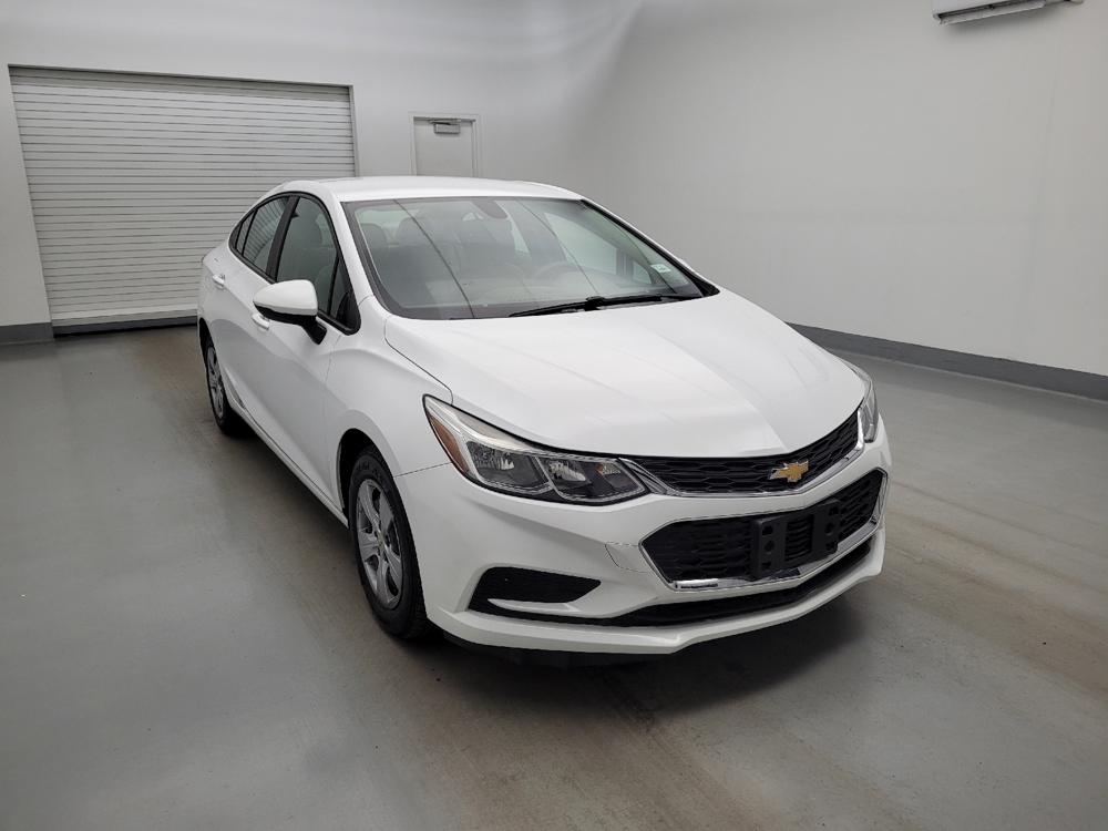2018 Chevrolet Cruze LS - Photo 10
