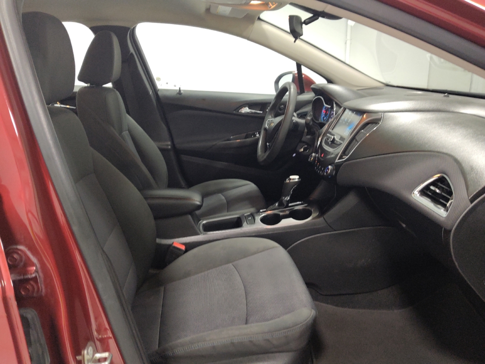 2018 Chevrolet Cruze LT - Photo 16