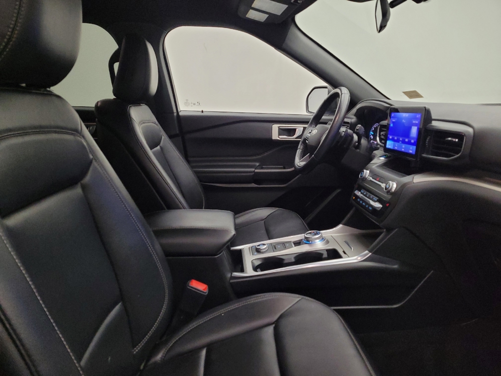 2020 Ford Explorer XLT - Photo 16