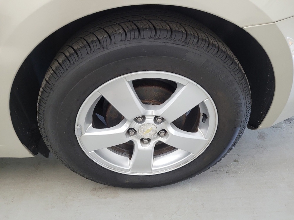 2015 Chevrolet Cruze 1LT - Photo 24
