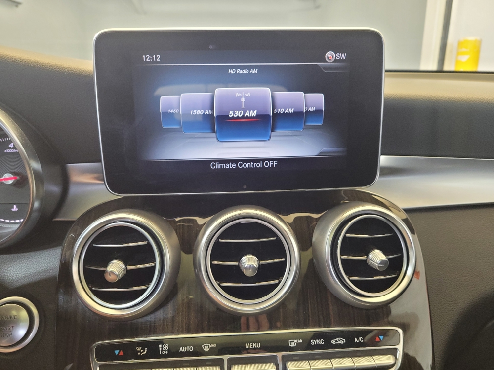 2019 Mercedes-Benz GLC GLC300 - Photo 19