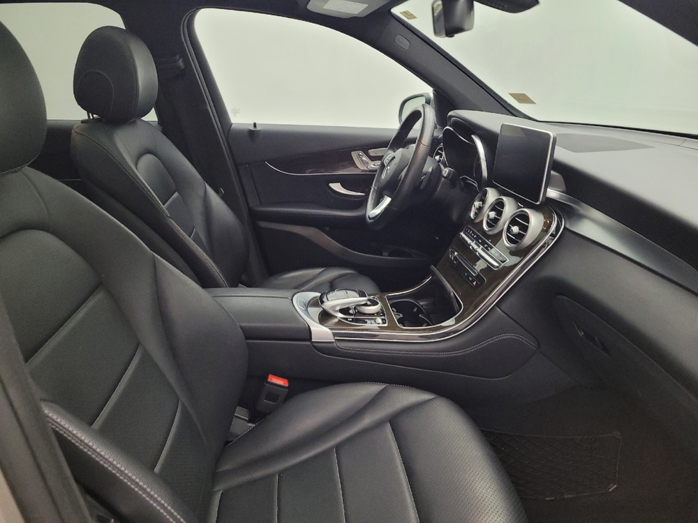 2019 Mercedes-Benz GLC GLC300 - Photo 16