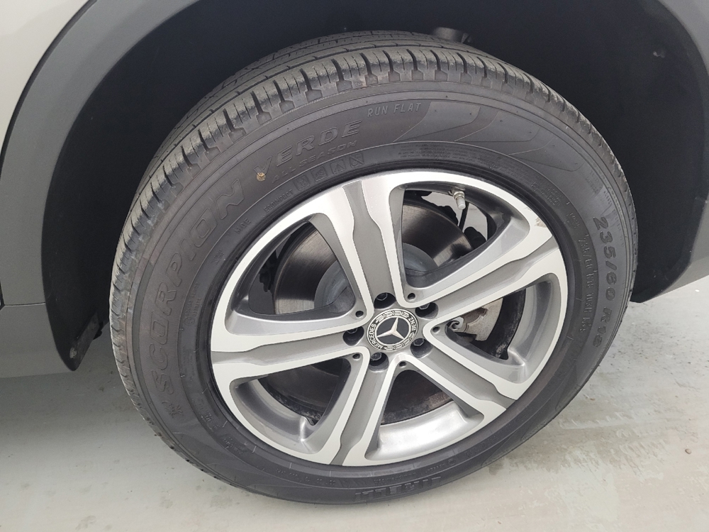2019 Mercedes-Benz GLC GLC300 - Photo 24